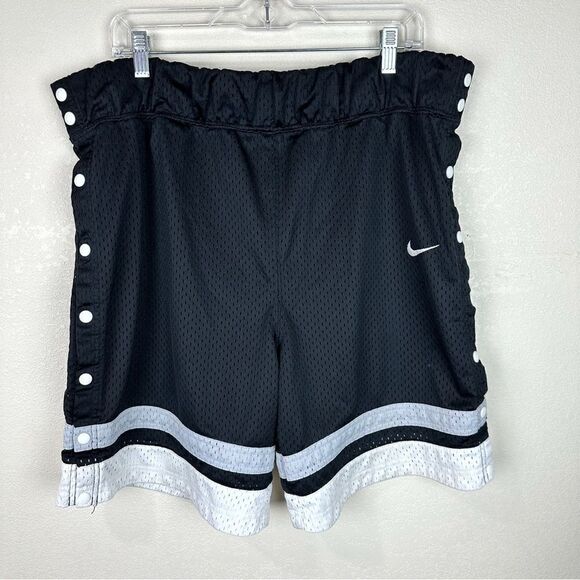 Nike Vintage Basketball Black Snap Tear Away Basketball 90s Y2K shorts Large - Picture 1 of 7